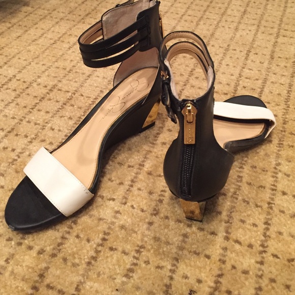 Jessica Simpson black/white trendy mid-high Wedges - Picture 2 of 3